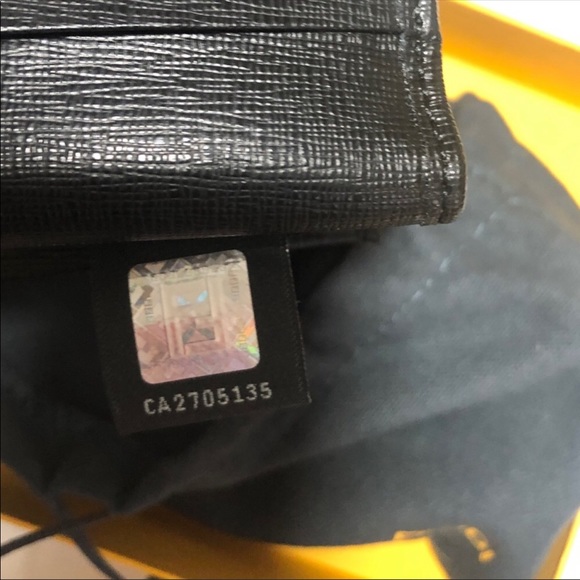 Black Fendi leather wallet - Picture 5 of 7